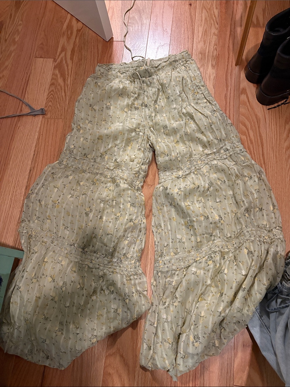 Floral pants Free people